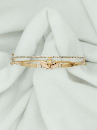 Three-Tone Petal Dream Bangle