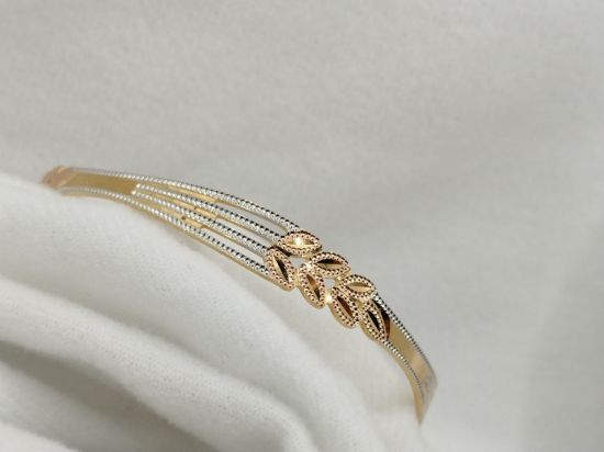 Ornate Three-Tone Flower Bangle
