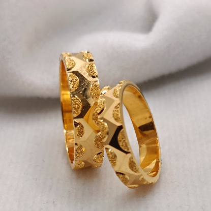 Elegant Engagement Rings