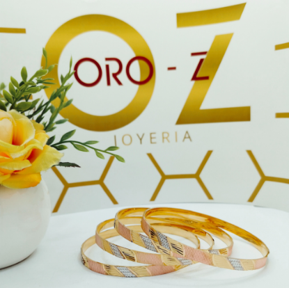 Elegant Designer Gold Bangles for Special Occasions