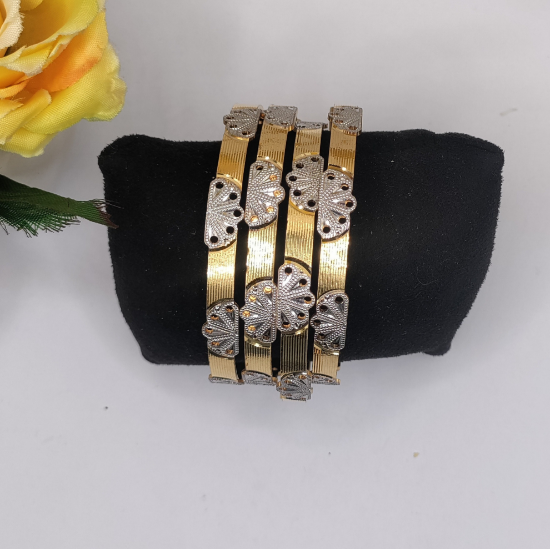 intricate gold bangle pattern