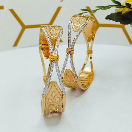 Gold Bangles with Wire Work