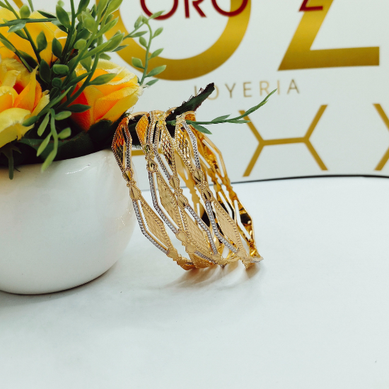 Premium ORO‑Z bangles