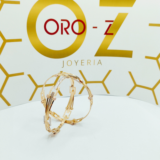 Funky Glimmer Gold Bangles