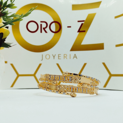 Picture of Exclusive Overlapping Gold CNC Tokyo Bangles