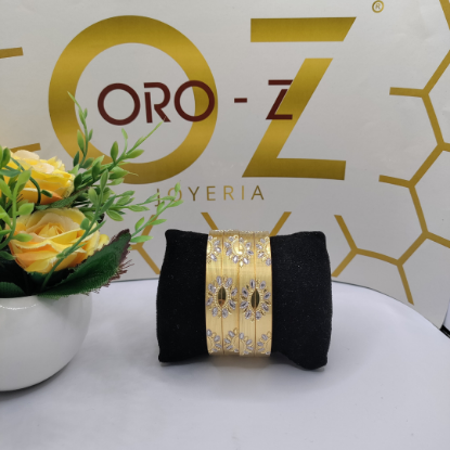 Picture of Ravishing Style London Gold CNC Bangles