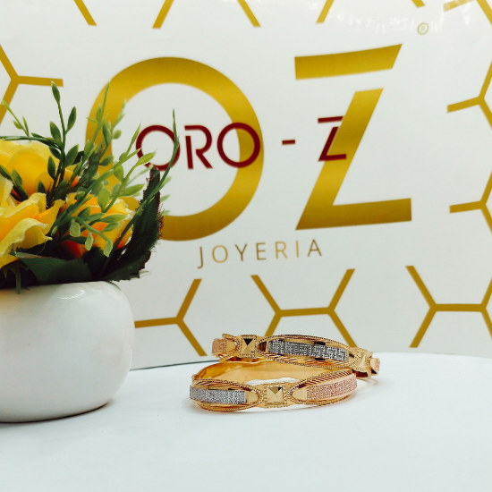 Picture of Three Tone Modish London CNC Gold Bangles