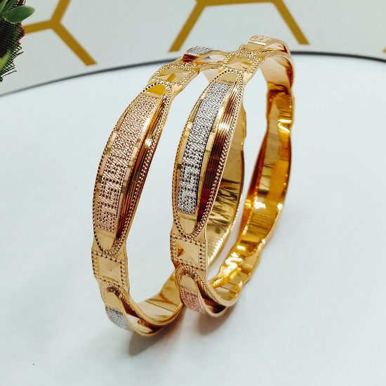 Picture of Three Tone Modish London CNC Gold Bangles