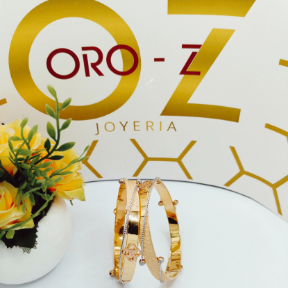 Modern Ethnic Gold Bangles