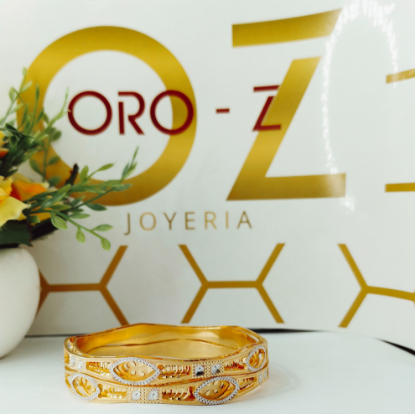 Gold bangles with modern design