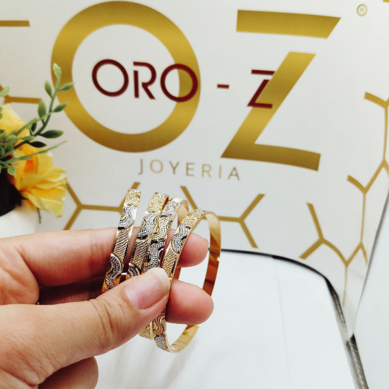 Picture of New Crinkly Gold London CNC Bangles