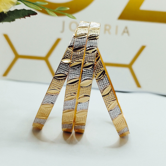 Picture of ORO-Z  Glisten CNC Gold London Bangles
