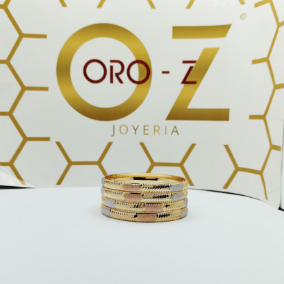 Picture of New Half Round Mumbai Bangles with Glossy Finish