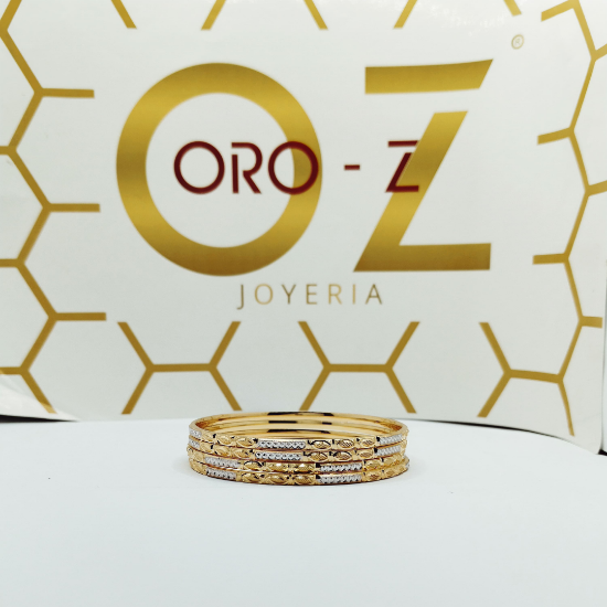 Modern kanas gold bangles
