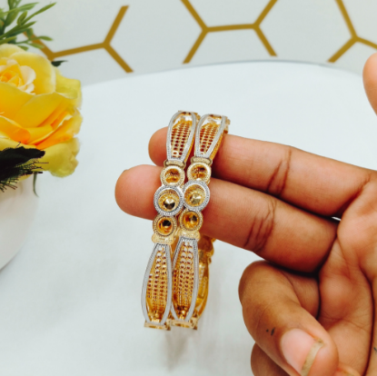 Collectible Gold Jewelry