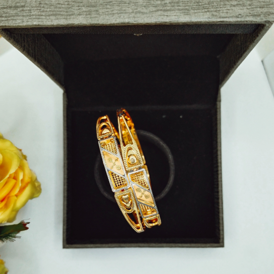 Premium Gold Bangles India