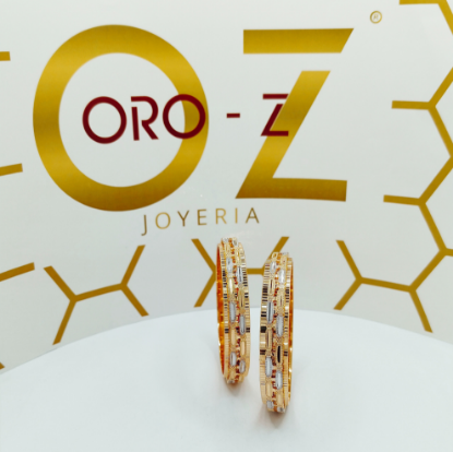 dual tone gold bangles