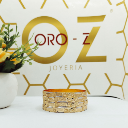 Curved Design Gold Bangles