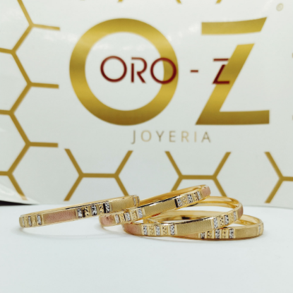 Modern Gold Bangles